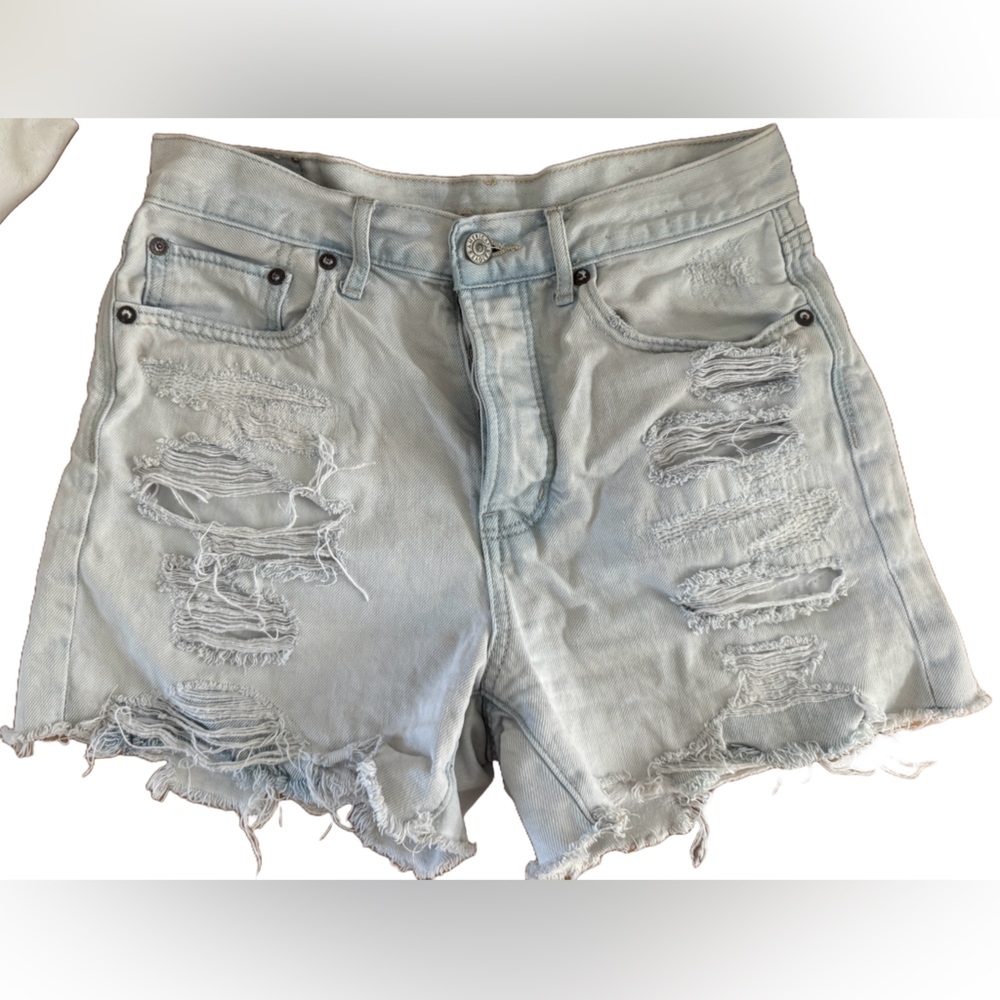 American Eagles light blue denim shorts